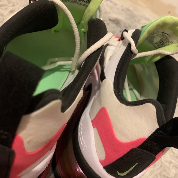 2020 Nike Air Max 270 React 'Hyper Pink - Picture 7 of 7